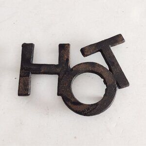 Vintage Black Cast Iron Word HOT Small Mug Cup Trivet Taiwan